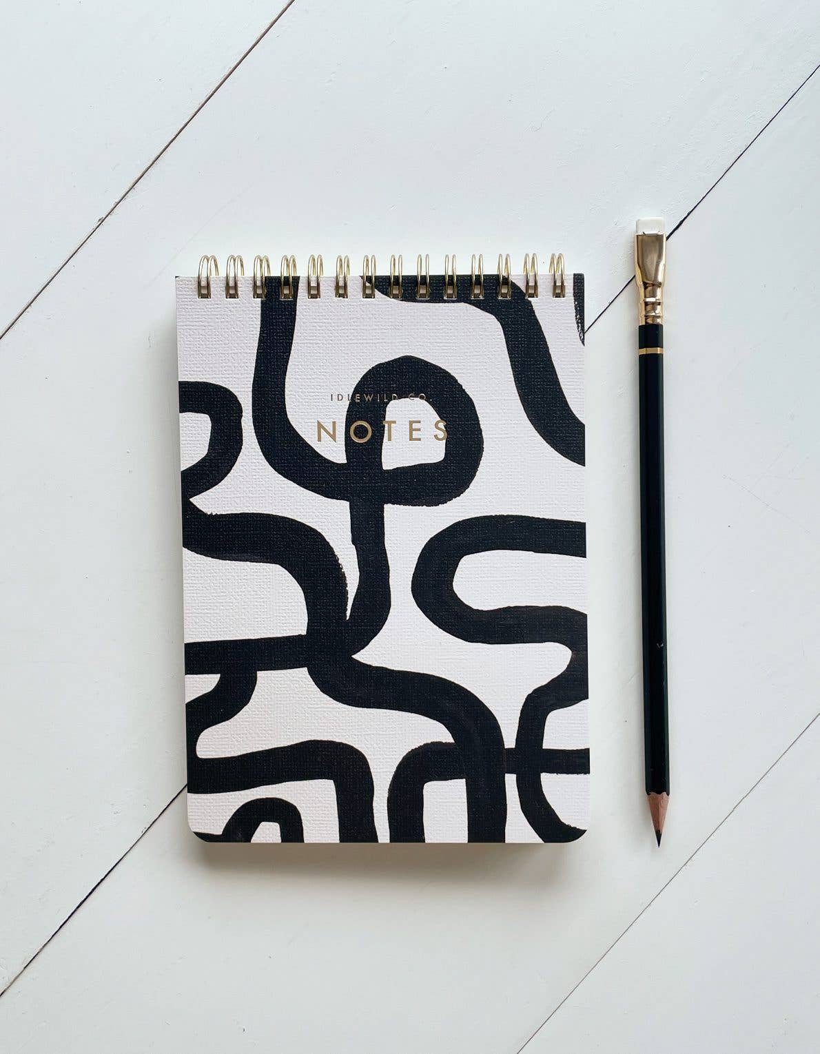 Black & White Squiggle Jotter — 5" × 7"