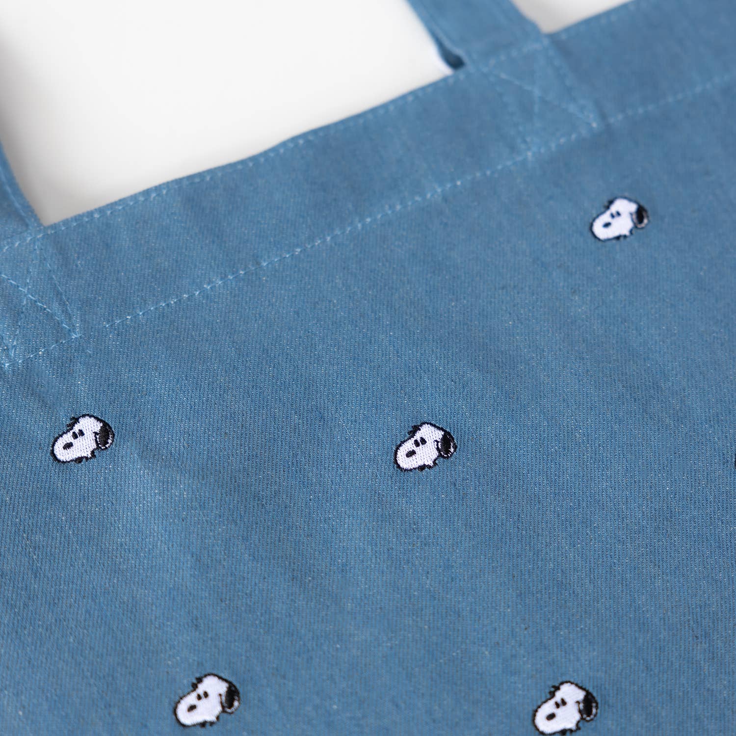 3P4 x Peanuts® – Snoopy Embroidered Denim Tote
