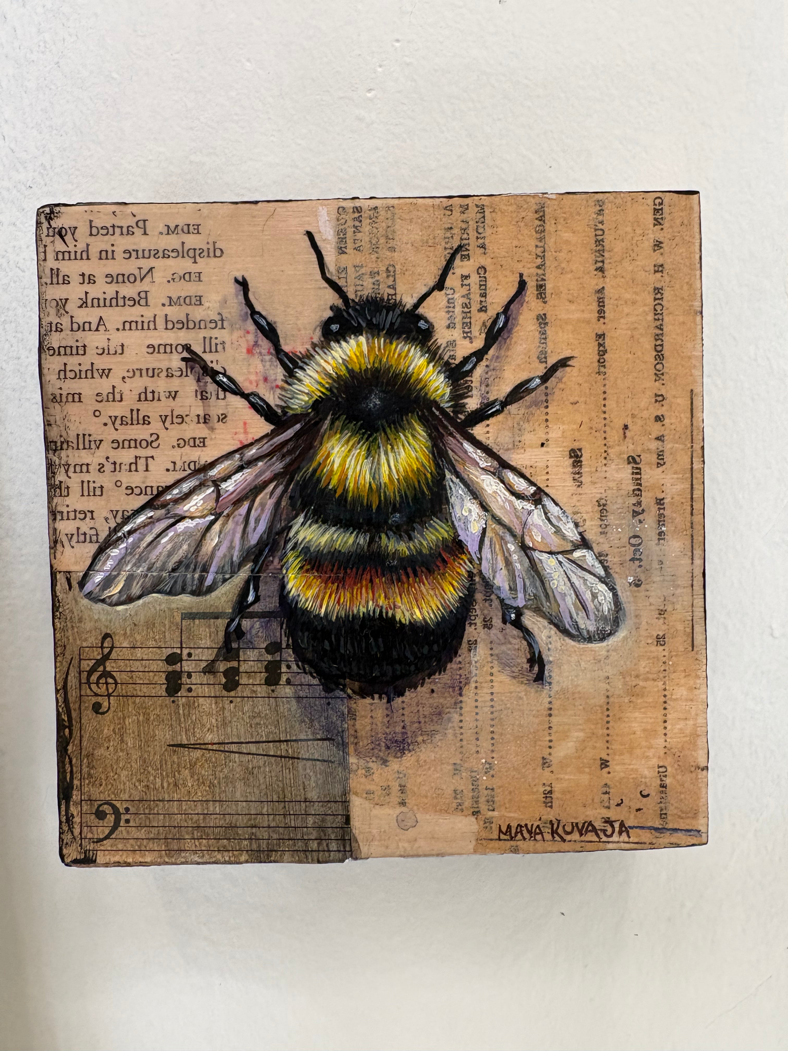 Rusty Patched Bumble Bee - Maya Kuvaja Original