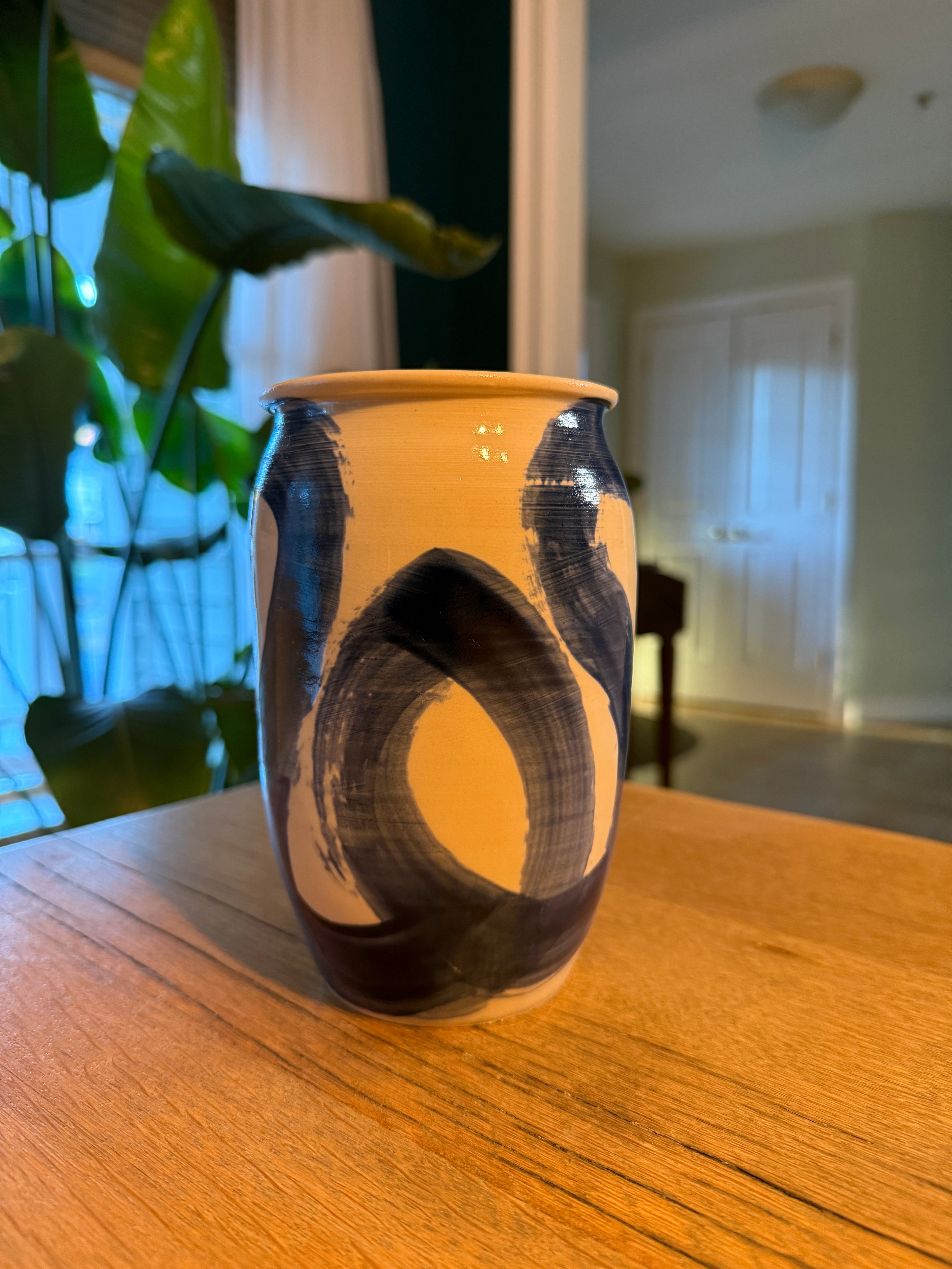 Swirl Vase (Medium, Cobalt)