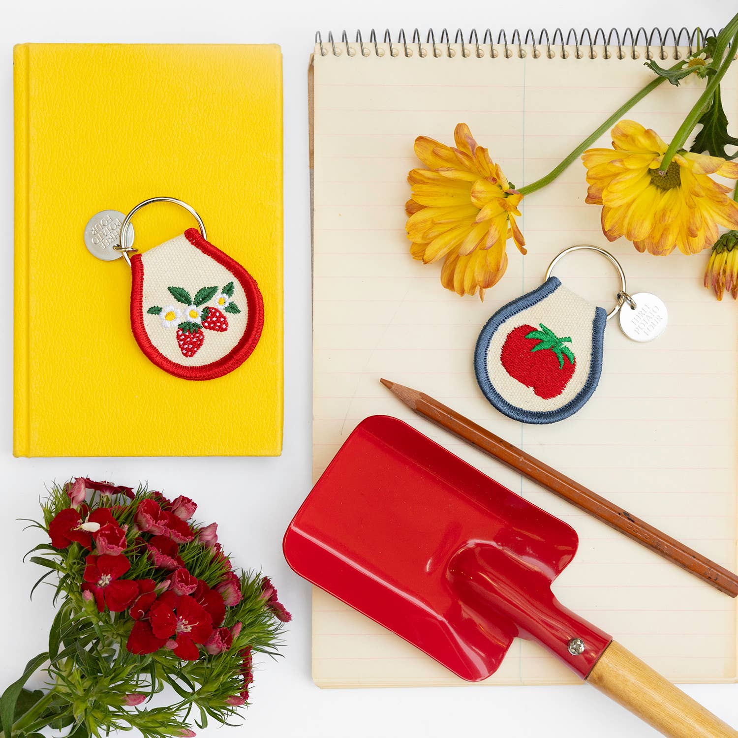 Patch Keychain “Strawberry Blossom” – Embroidered Cotton