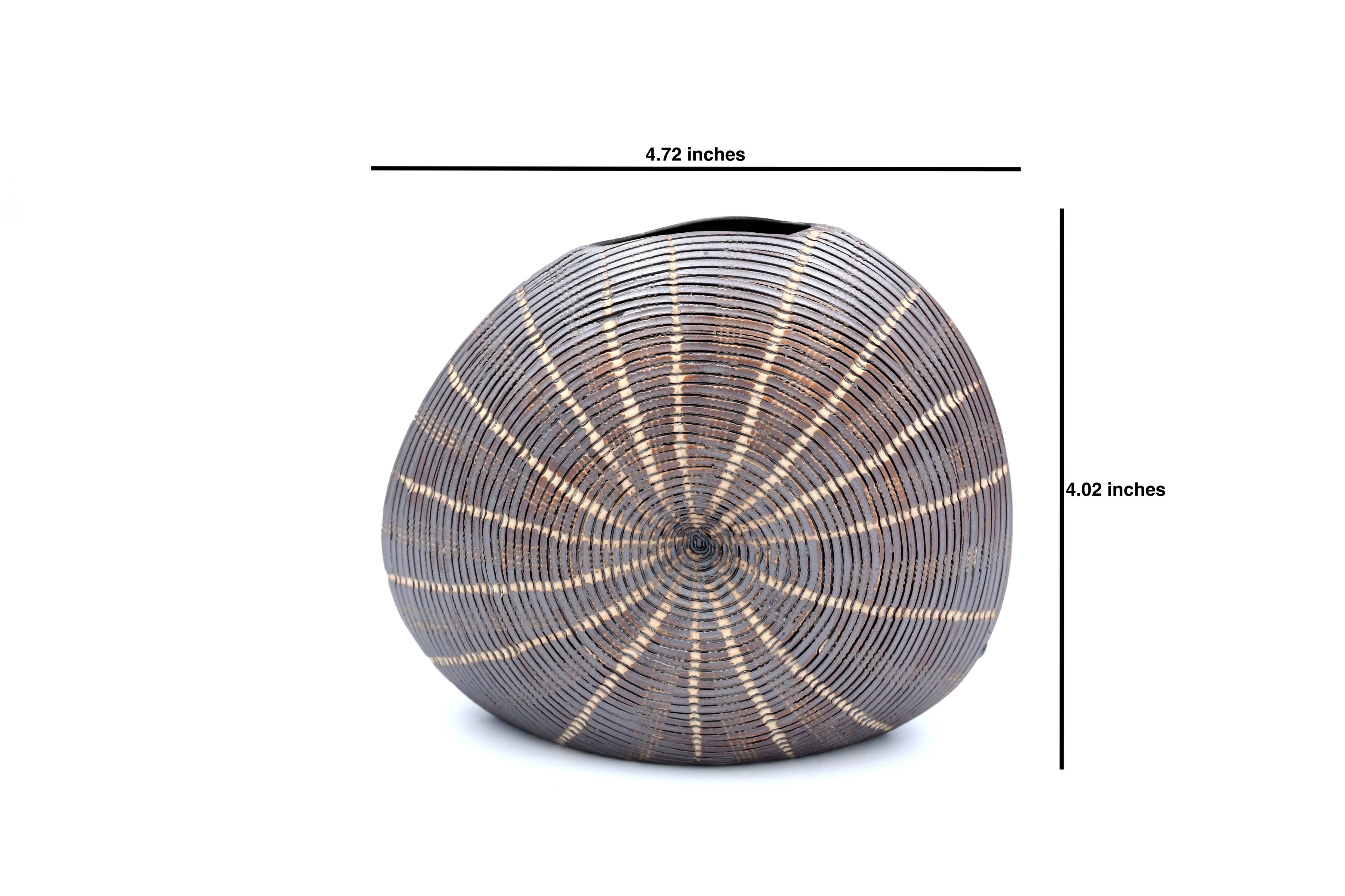 Handcrafted Porcelain Bud Vase - Round Mini