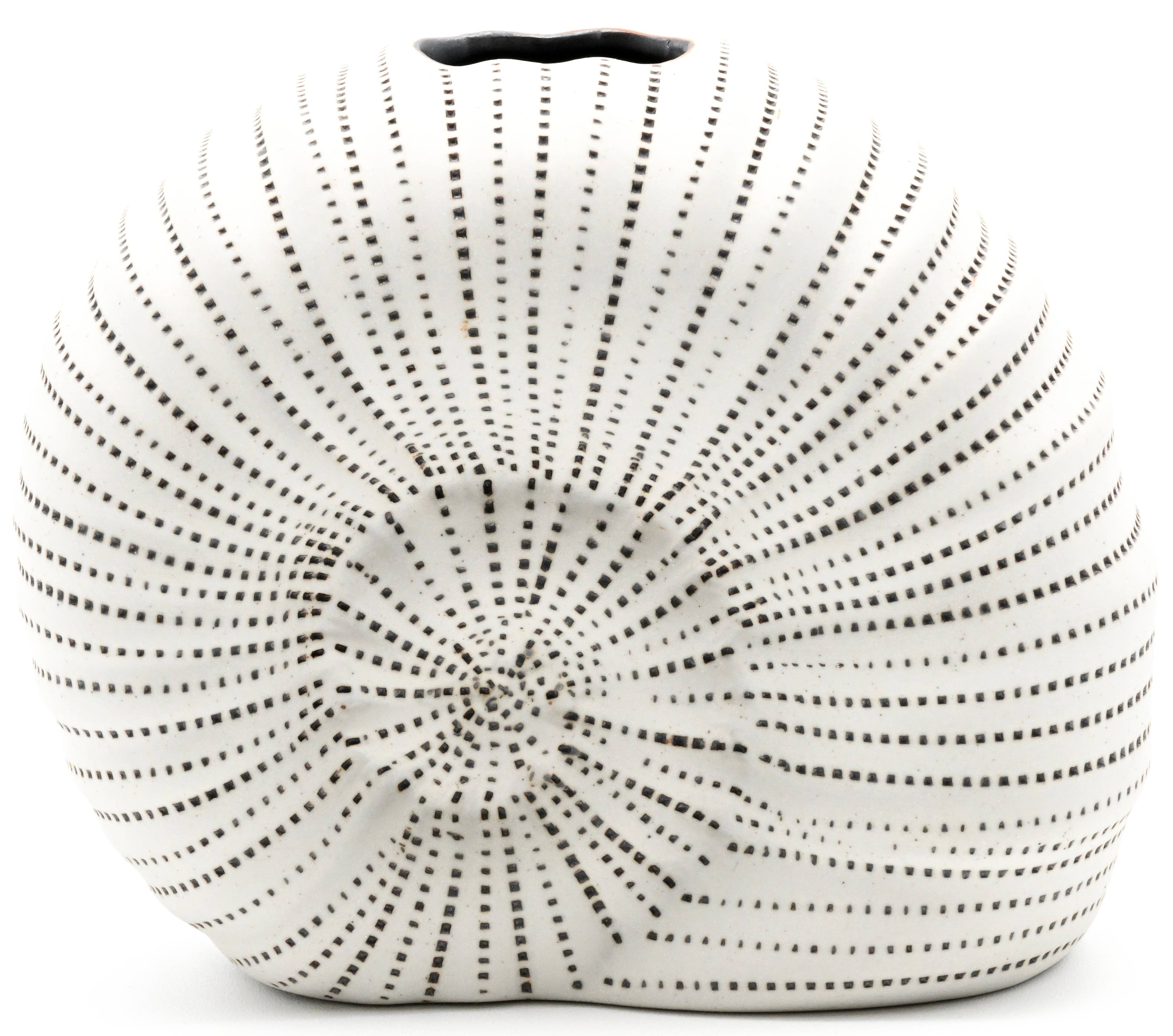 Handcrafted Porcelain Vase - CELTIC MINI